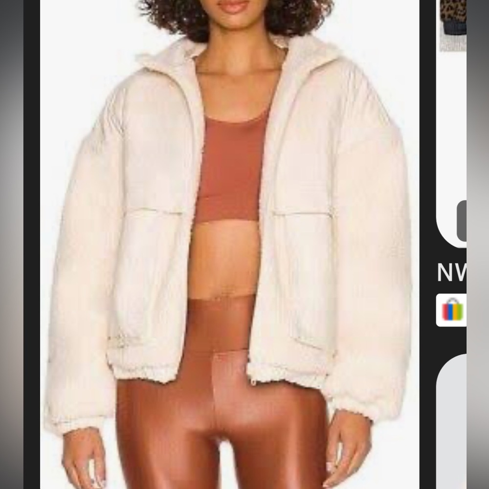 Koral NWOT Aina Jacket size large